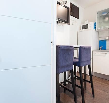 Piramides 2 Apartment Madrid Exterior foto